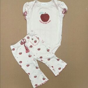 Cute Apple Baby Outfit